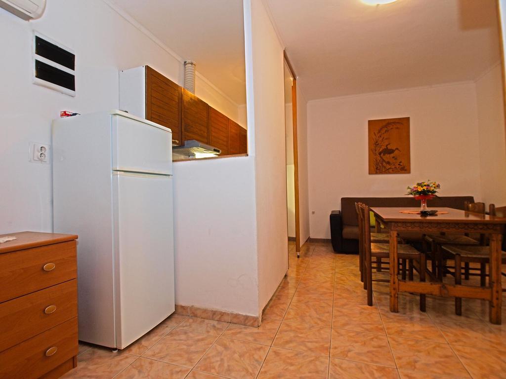 Ivan 1408 Apartment Banjole